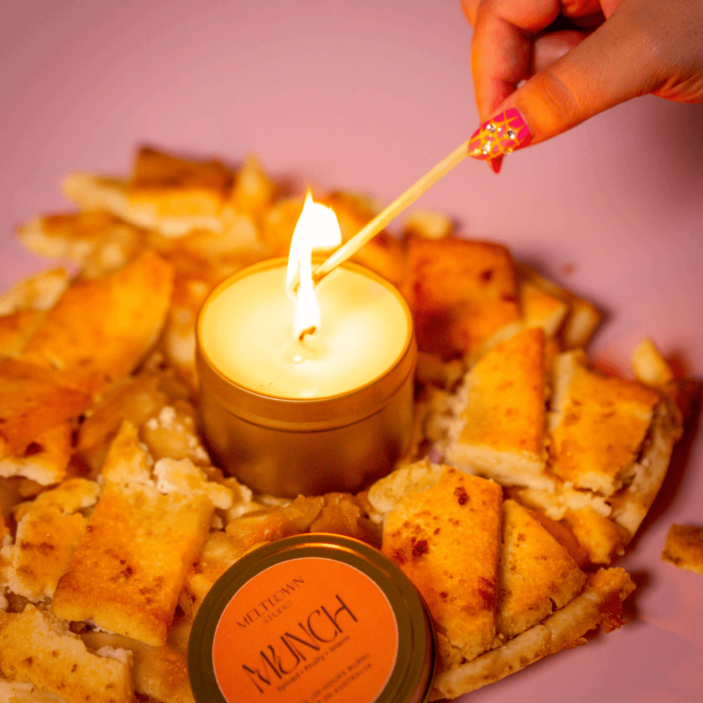 MUNCH | Apple Pie, Vanilla & Cinnamon Candle